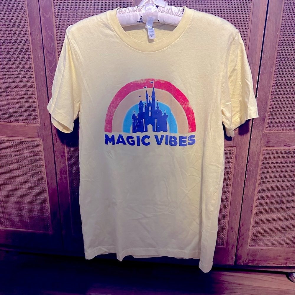 Disney Parks Castle Magic Vibes Graphic Tshirt Adult